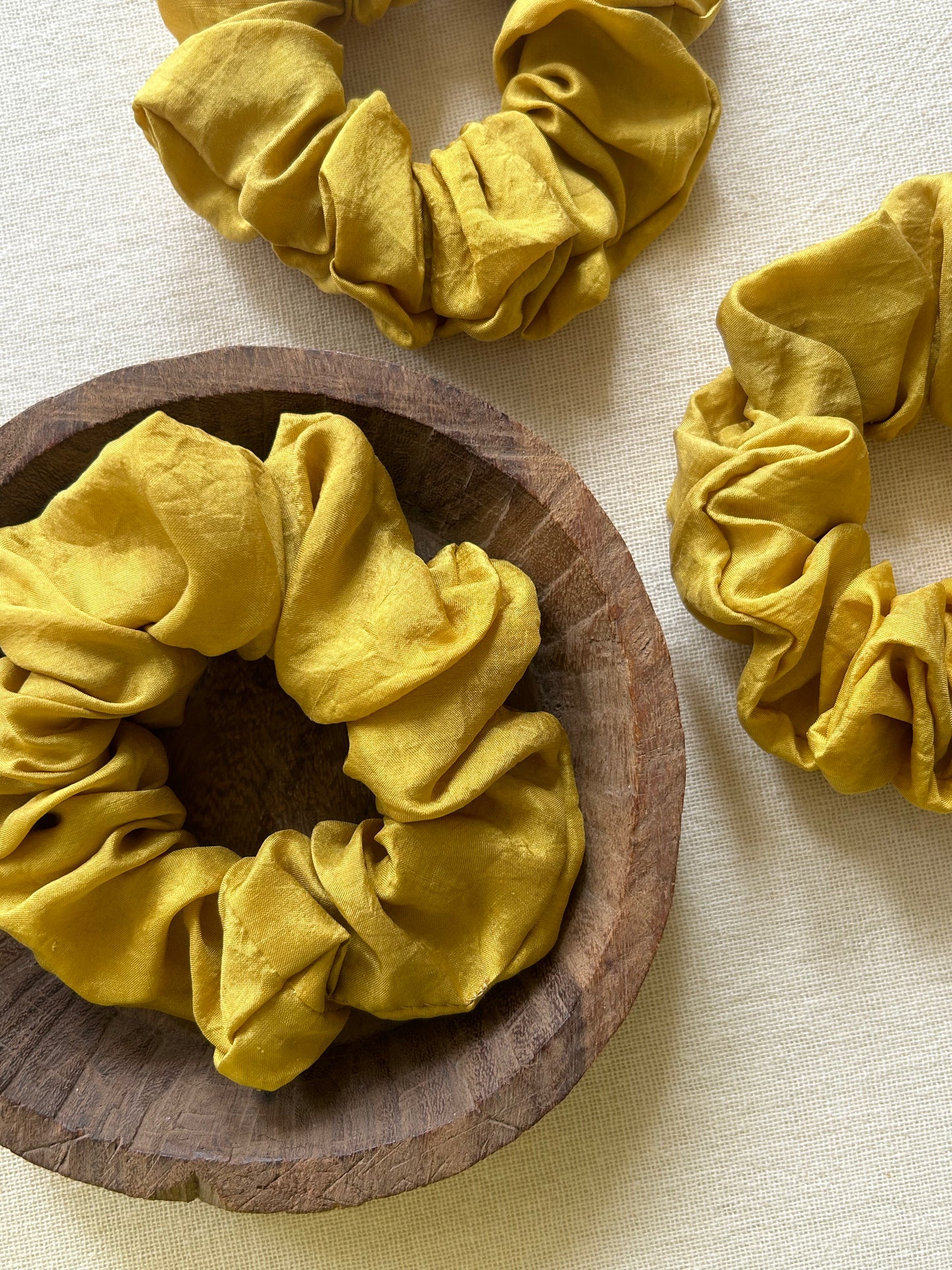 Grass Silk Scrunchie