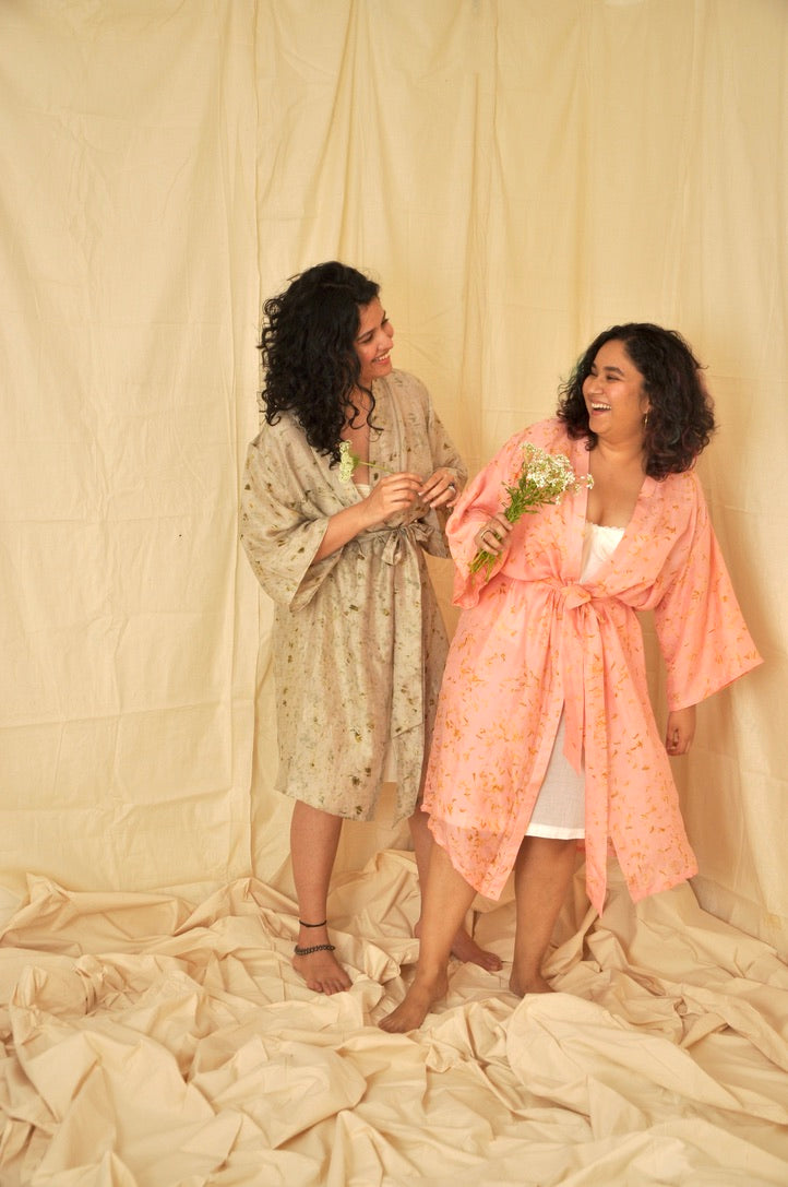 Solis Mulberry Silk Kimono Robe
