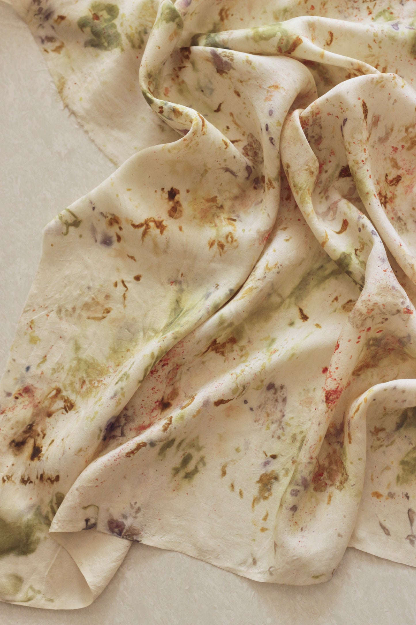 Floral Handwoven Mulberry Silk Fabric - 2 meters