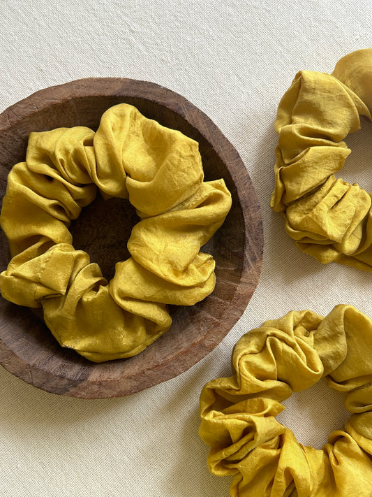 Grass Silk Scrunchie