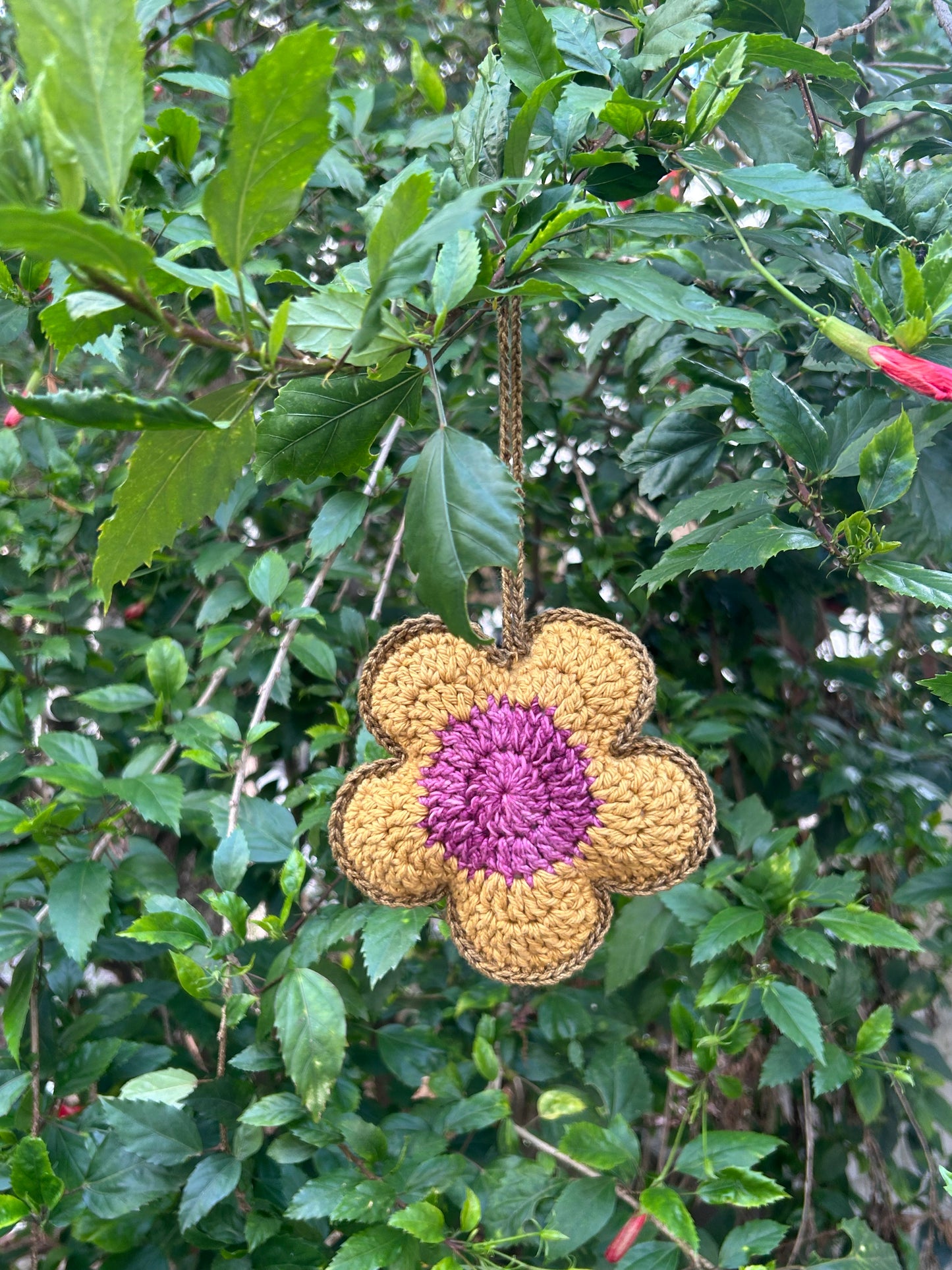 Daisy Charm & Ornament - Purple