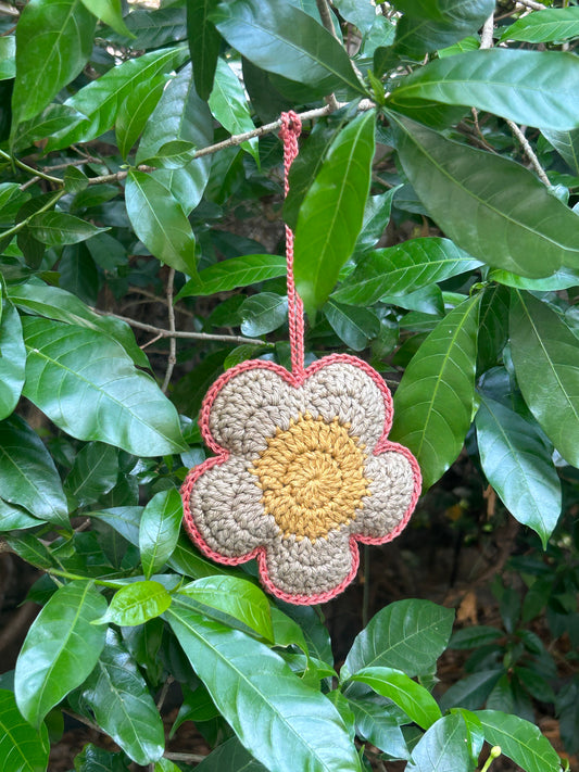 Daisy Charm & Ornament - Green