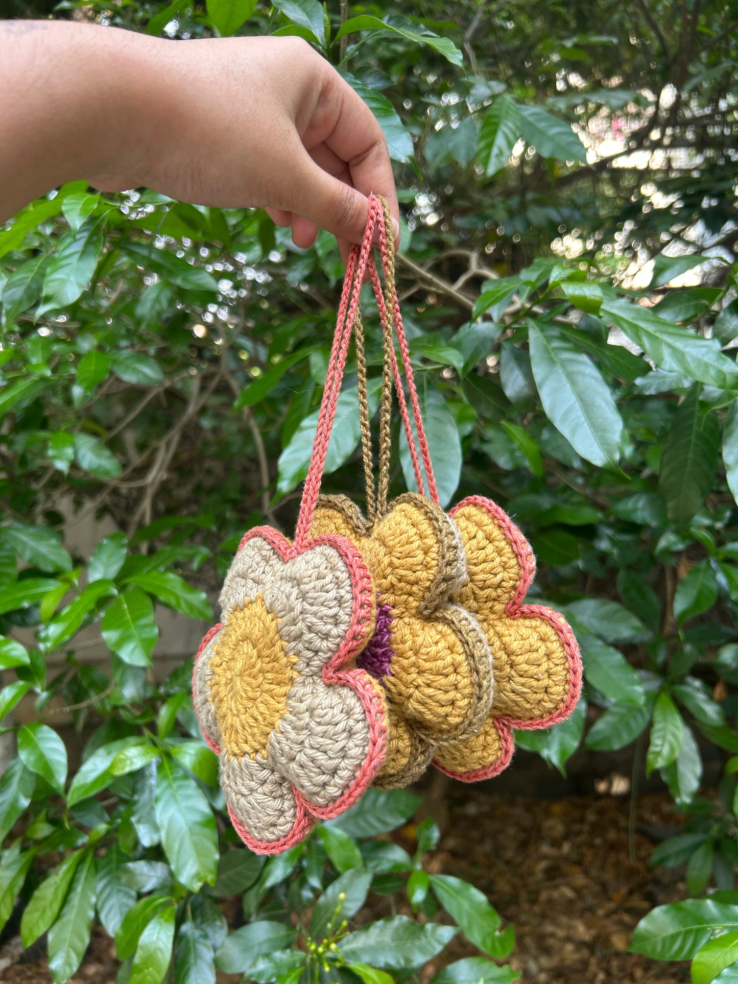 Daisy Charm & Ornament - Yellow