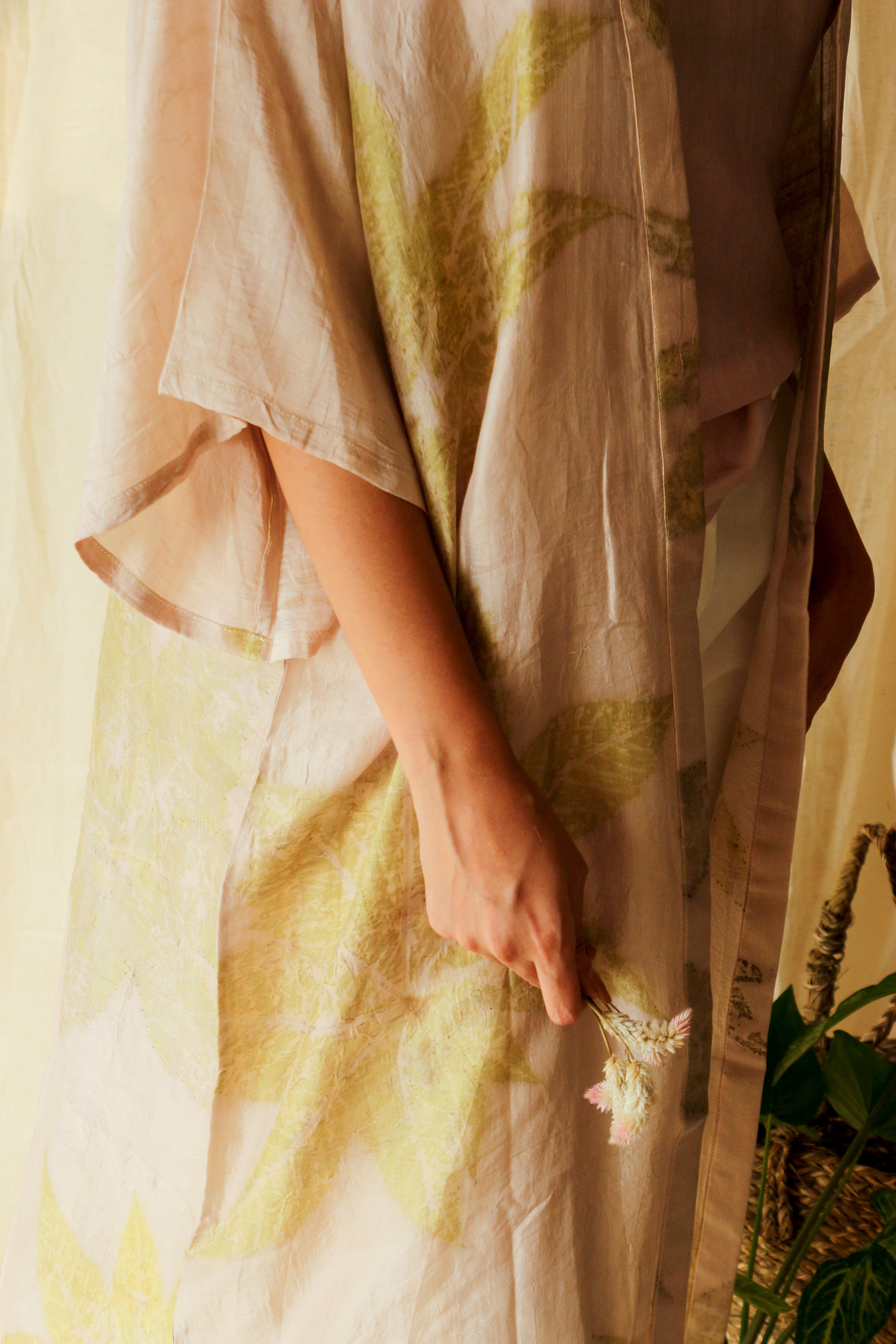 Castor Leaf Silk Kimono